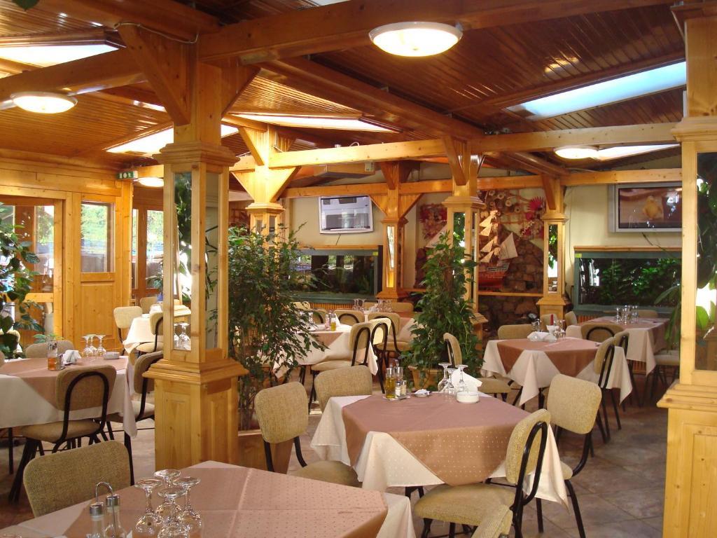 Hotel Ami 바일레펠릭스 외부 사진