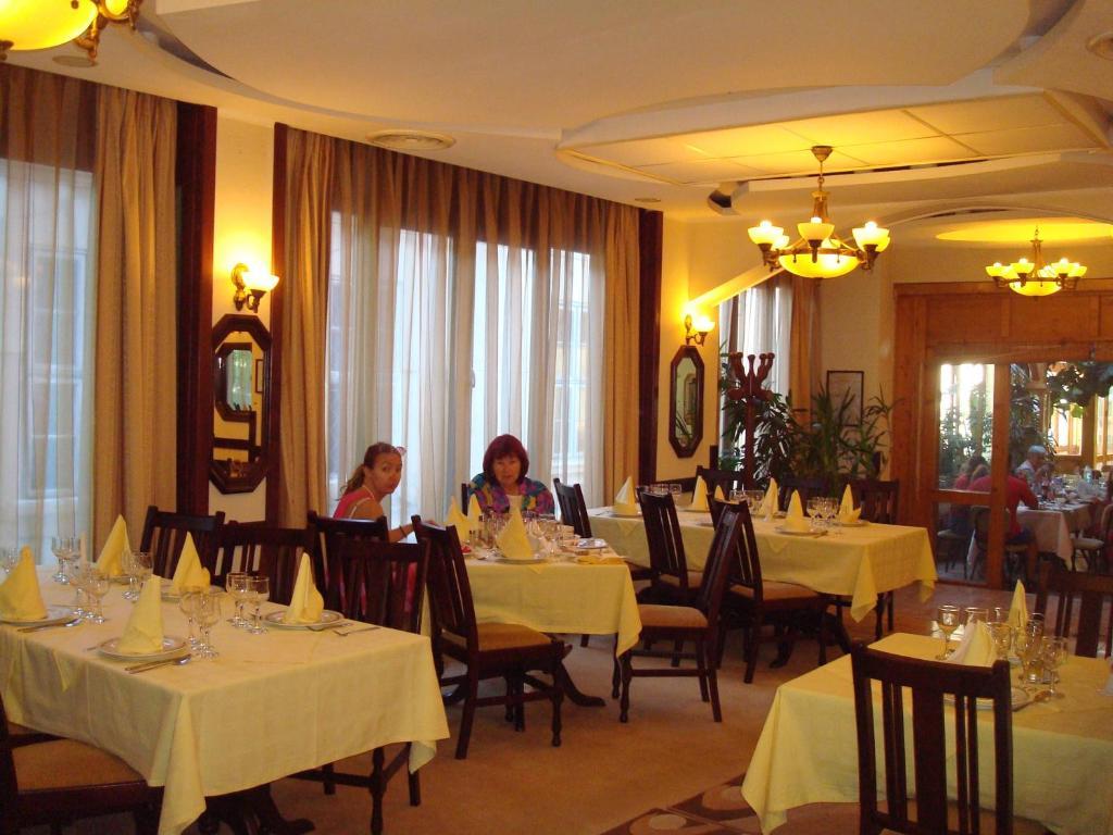 Hotel Ami 바일레펠릭스 외부 사진